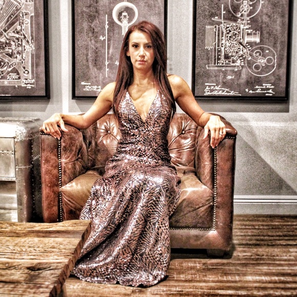 Exclusive High Quality Sequin Backless Prom Dress - Picture 2 of 8